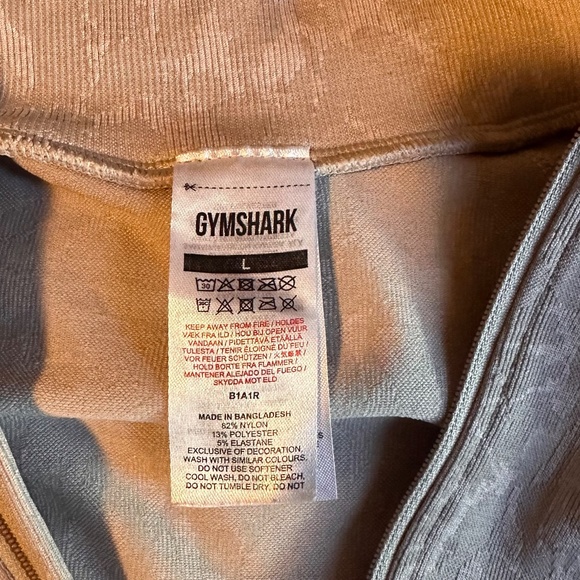 Gymshark Full Length Jacket - Picture 4 of 4